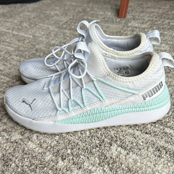 Puma athletic shoes - Picture 7 of 10